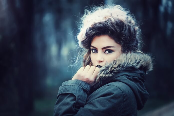 Street Style Hair and Makeup: Beauty Trends to Complement Your Outfits